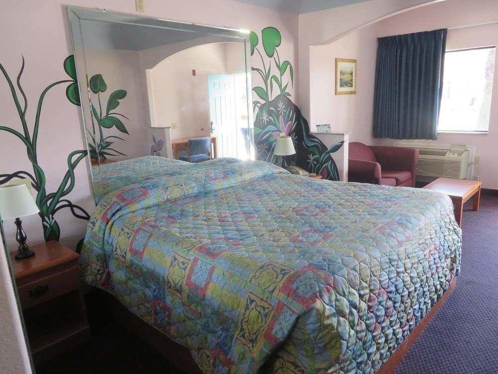 Travelers Inn And Suites 리버티 외부 사진